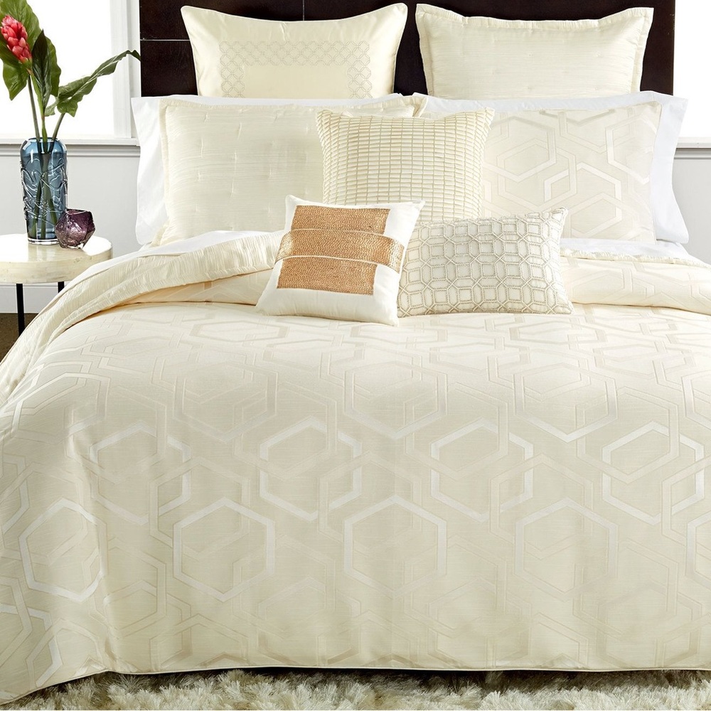 Hotel Collection - Queen Duvet Set